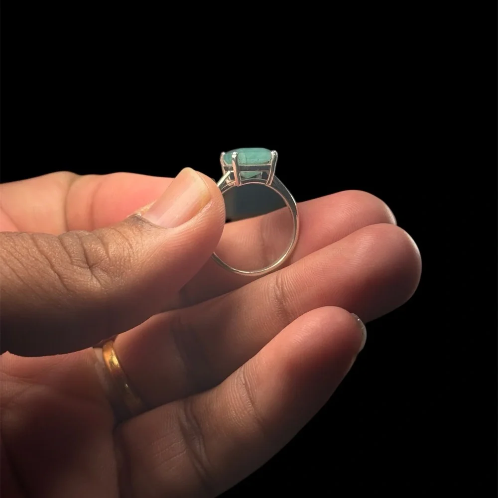 Handmade 925 Sterling Silver Ring with Natural 3.5ct Emerald Gemstone size 7.5